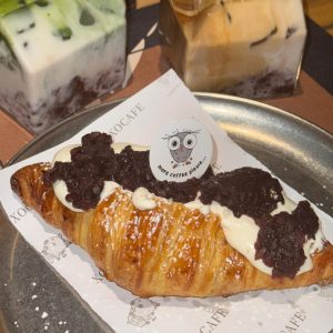 Bubur Hitam Croissant