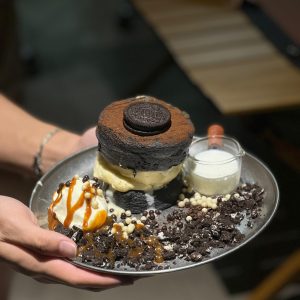 Oreo Soufflé Pancakes