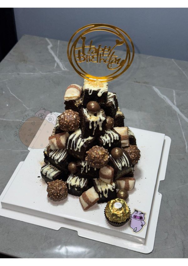 Brownie Tower – Kinder Bueno White