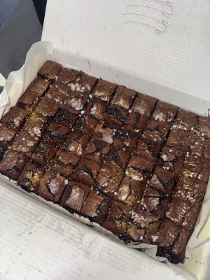 49Pcs Mini Brownies